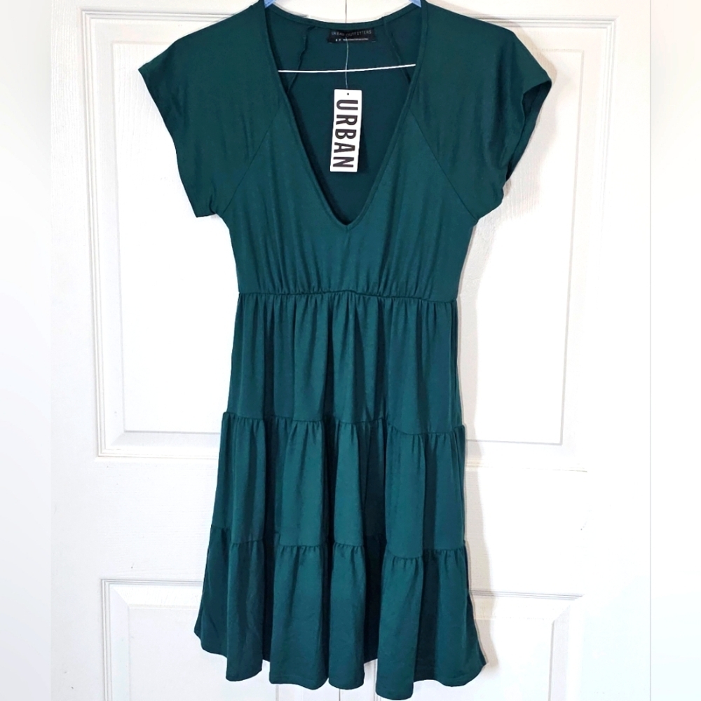 Urban Outfitters New Womens Tiered Mini Dress Small Jersey Green V-neck New Soft